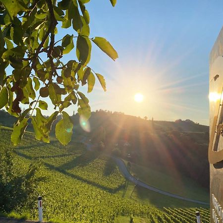 Zweytick Gaestezimmer Weingut Ratsch an der Weinstrasse Luaran gambar