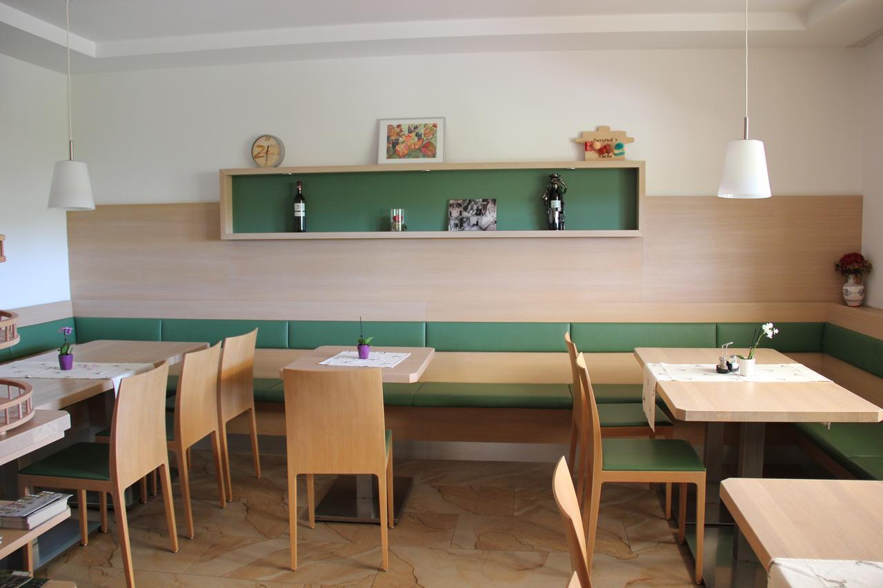 Zweytick Gaestezimmer Weingut Ratsch an der Weinstrasse Luaran gambar